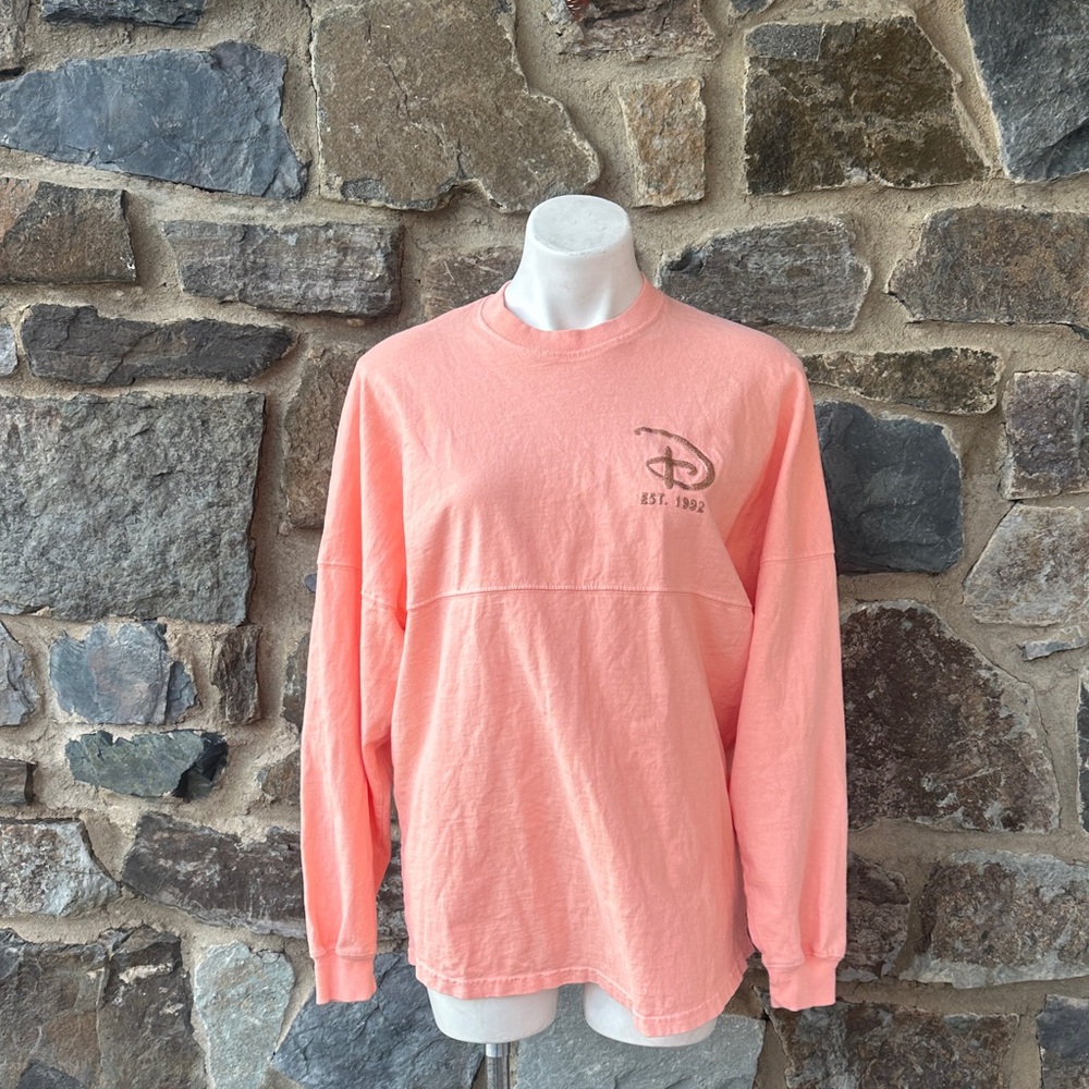Disneyland Paris Spirit Jersey Long Sleeve Top in Peach/Coral & Gold Size Small